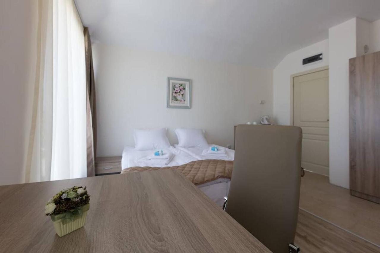 Zevs Residence Nesebar Bagian luar foto