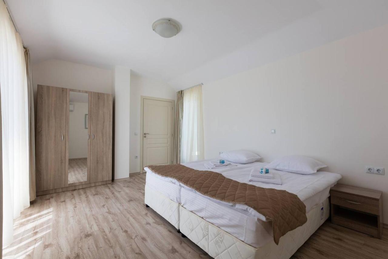 Zevs Residence Nesebar Bagian luar foto